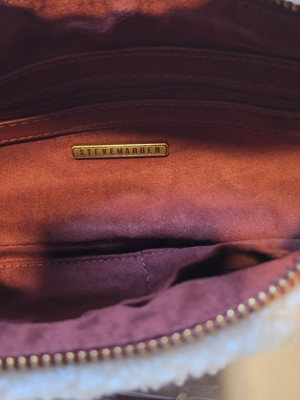 Steve Madden Chestnut Brown Leather Shoulder Bag with Cream Shearling Trim